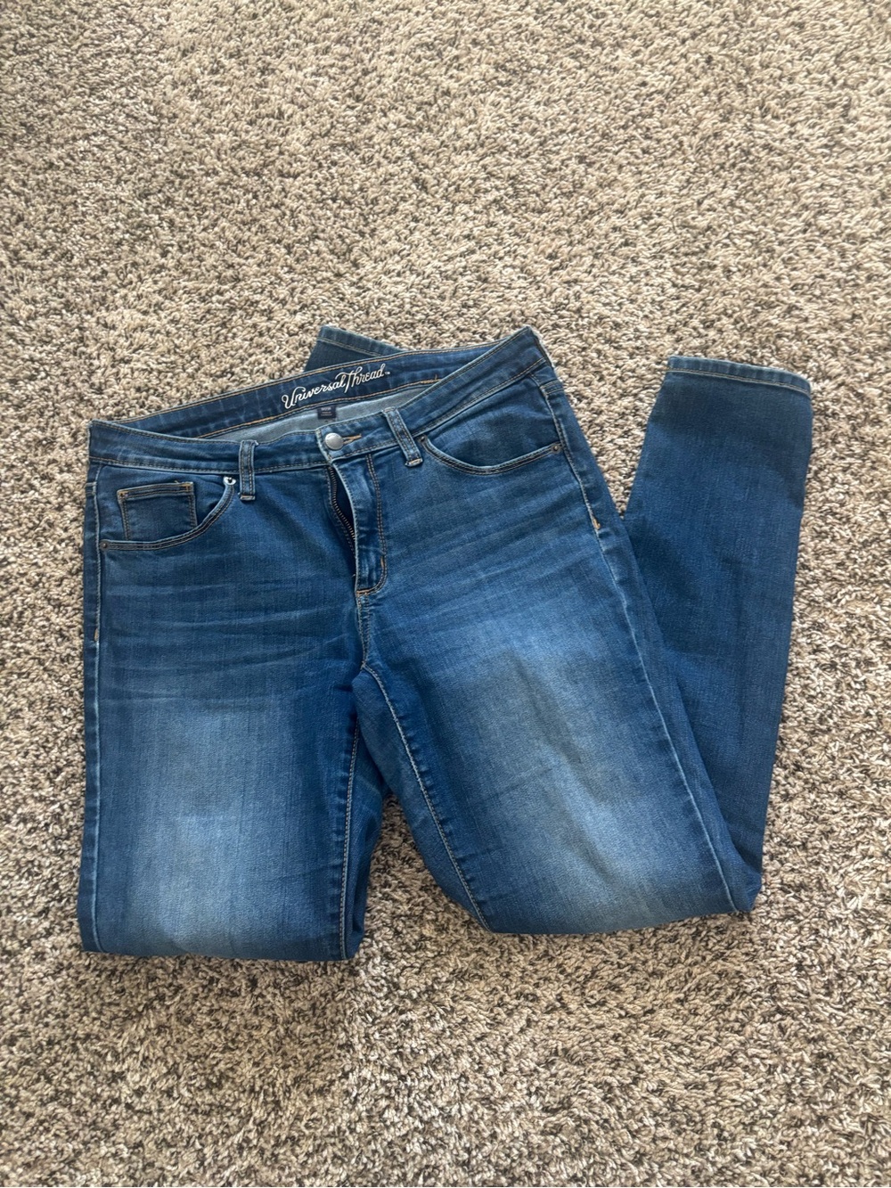 Universal Thread Women's Dark Blue Skinny Jeans